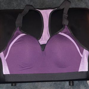 Victoria Secret Incredible Sports Bra